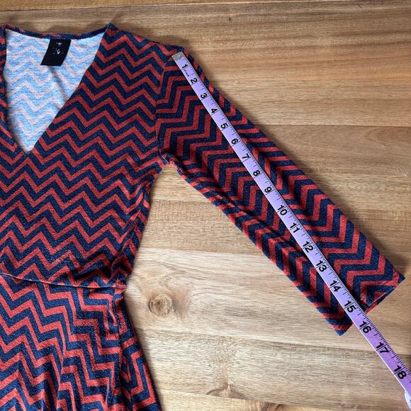Agnes and Dora Chevron Print Midi Dress Size Extra Small Blue Red Pockets - Picture 14 of 14